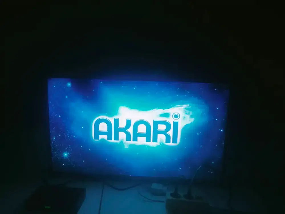 Tv akari 32 inc