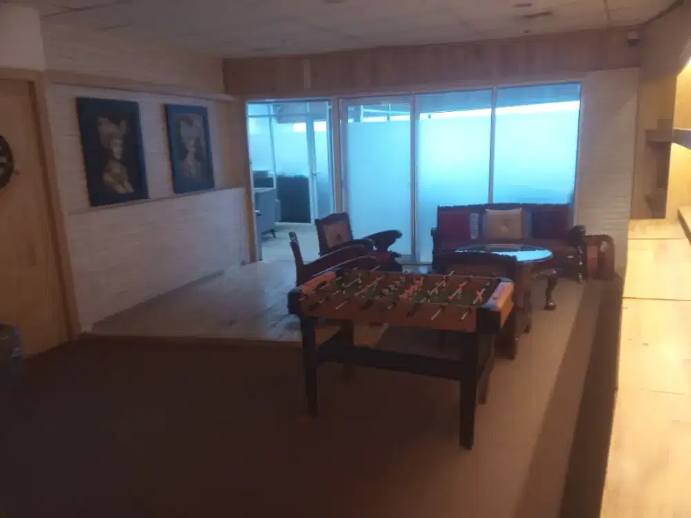 Sewa gedung Plaza Sovereign