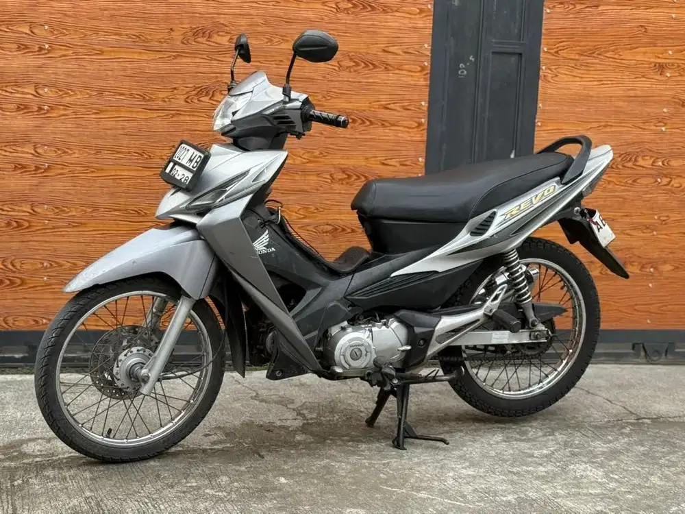 Honda revo 2008 ab pajak on bagus