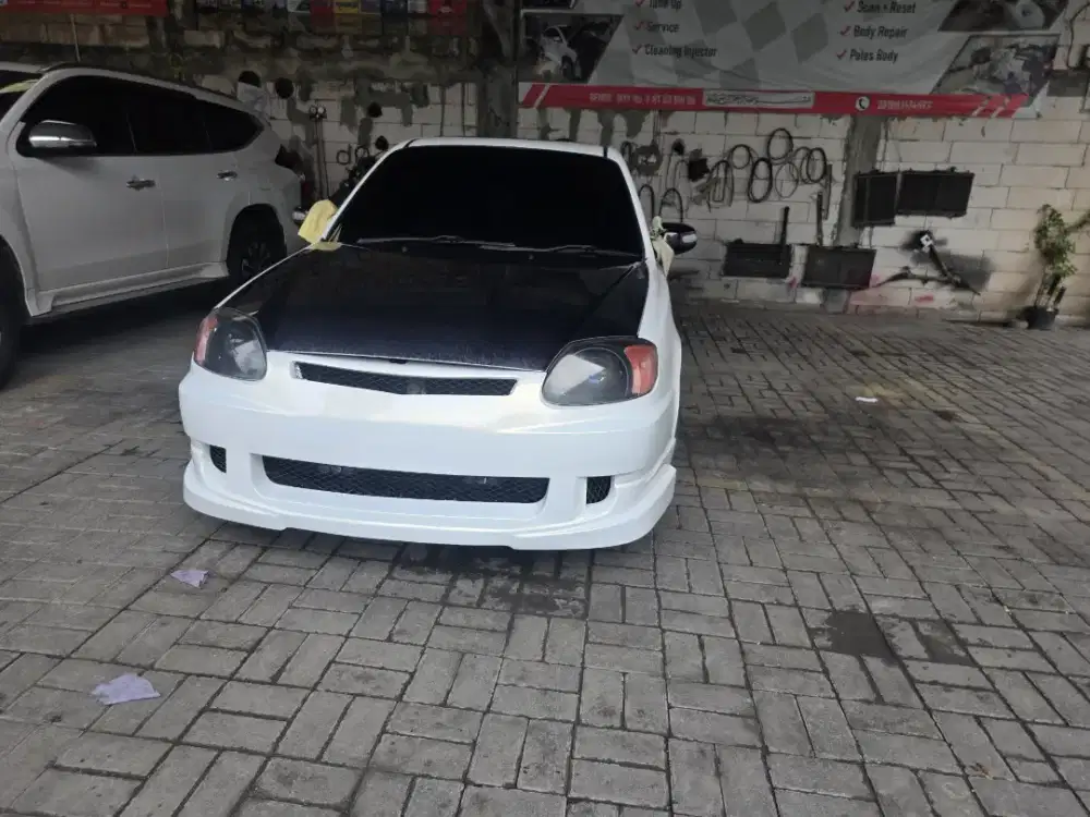 Hyundai Avega 2010 Bensin