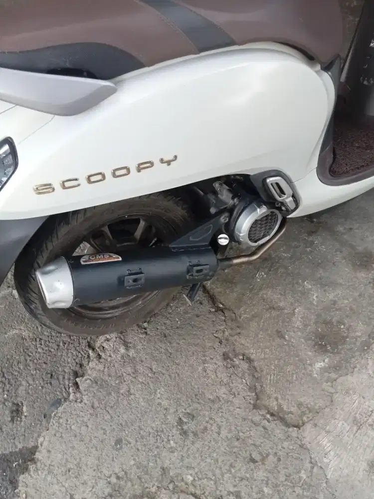 Jual motor Scoopy milik sendiri