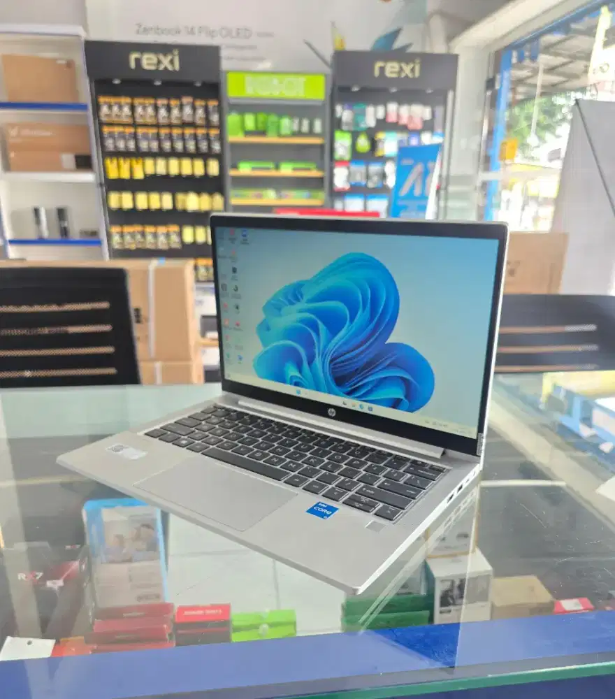 LAPTOP HP I5 GEN11 RAM 8GB SSD 256GB GARANSI MESIN 6 BULAN
