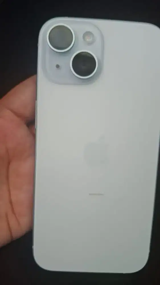 iPhone 15 128GB GARANSI IBOX like new