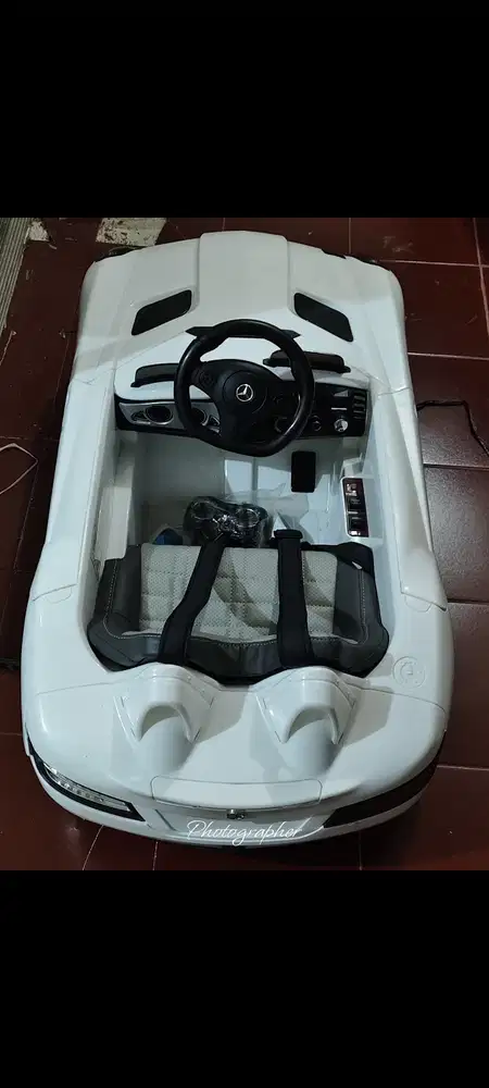 Mobilan aki kering dengan remote dan manual