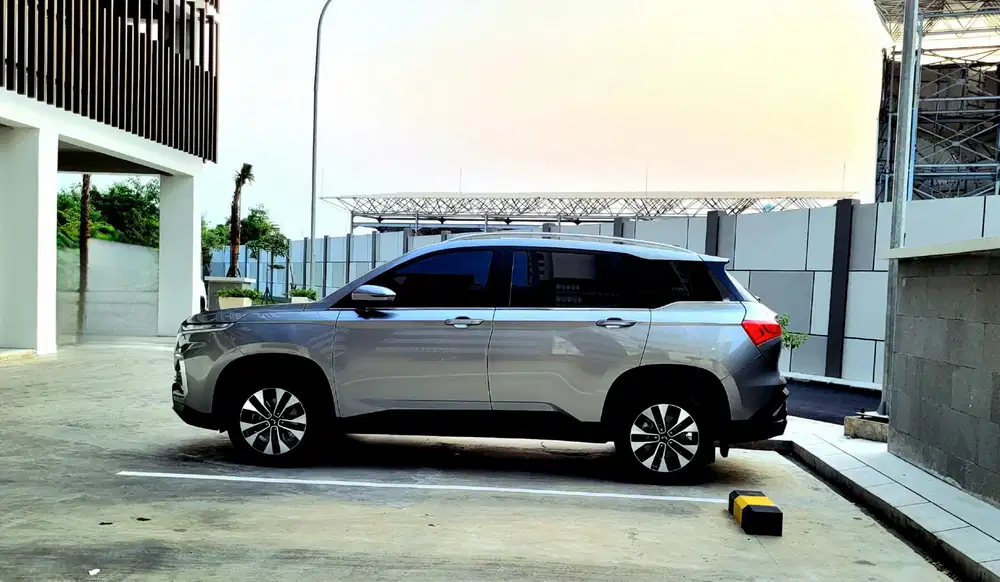 Wuling Almaz 2023 Bensin