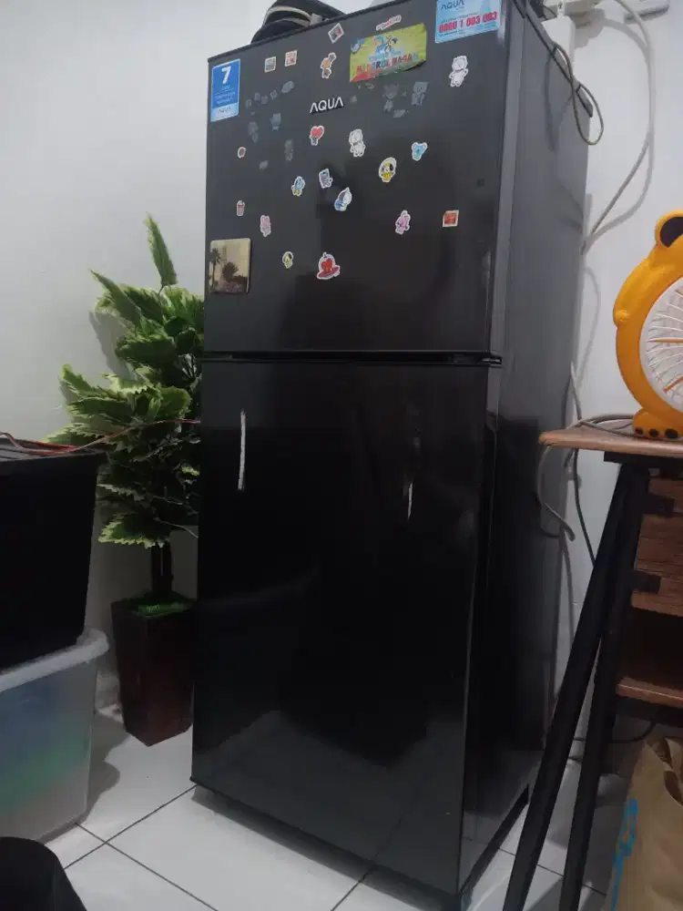 Kulkas Aqua 2 Pintu Multi Flow Cool