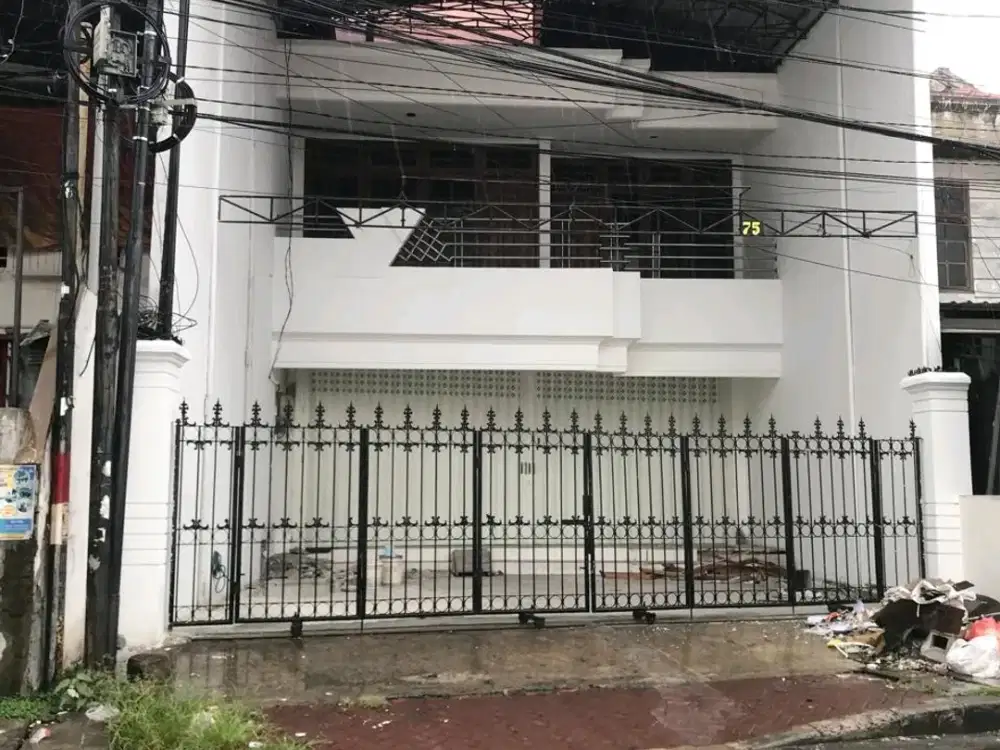 Di Sewakan Ruko+Rumah 0 Raya ngagel Murah