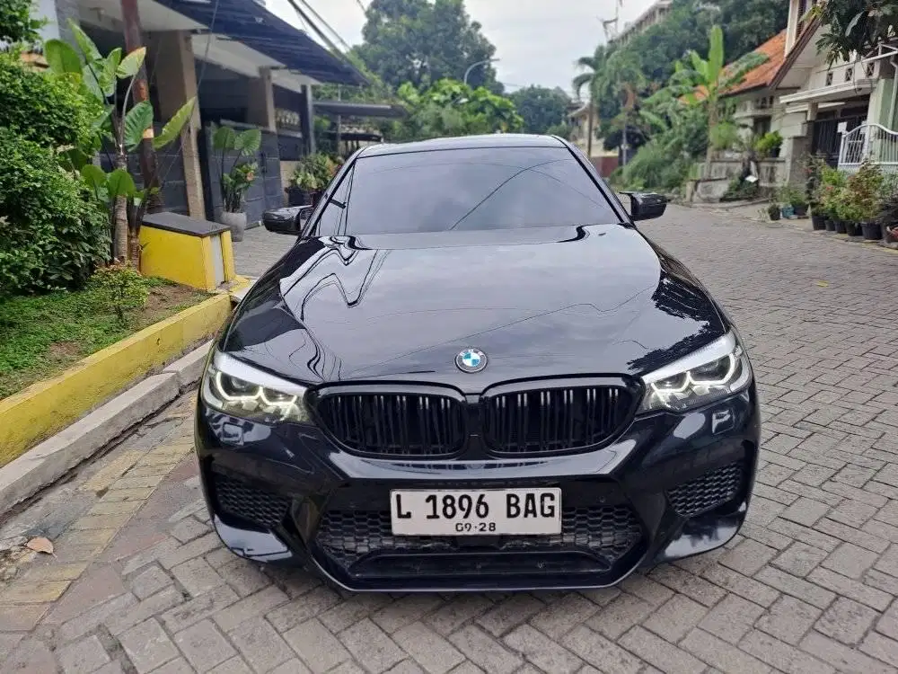 BMW 530i CKD 2.0 LUXURY MATIC 2017