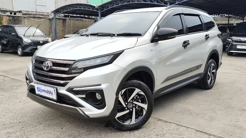 DP MURAH - Toyota Rush 1.5 GR Sport Bensin-AT 2023