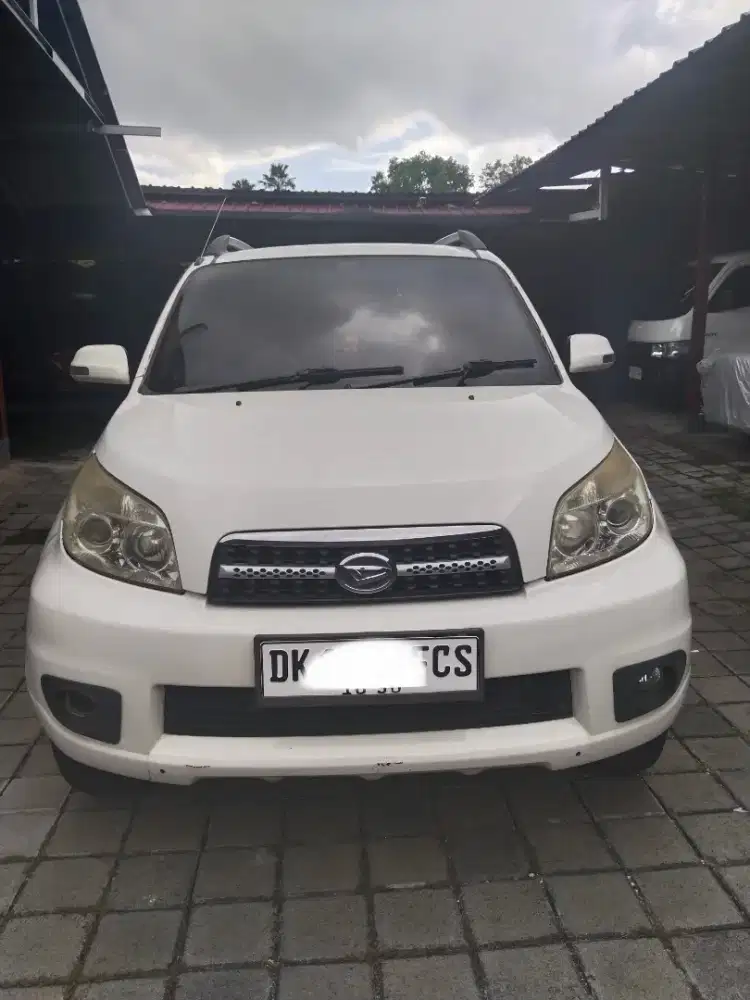 Dijual Daihatsu Terios TX 2012 asli bali