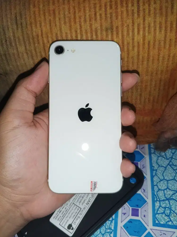 iPhone SE 3 64GB inter