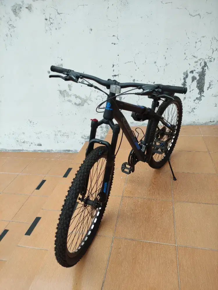 Sepeda invert 150