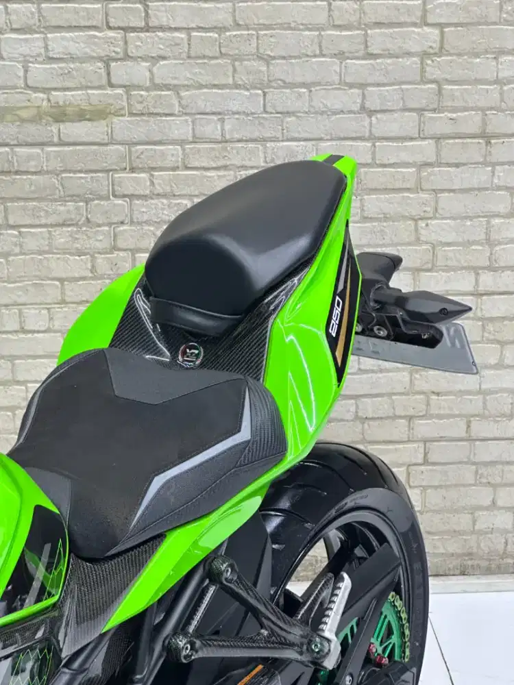 TERMURAH‼️KAWASAKI ZX 25 R ABS KRT EDITION MULUS. PLAT PANJANG 2030