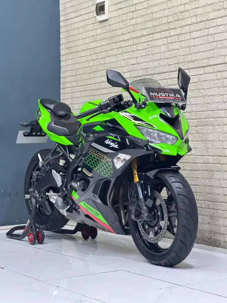 TERMURAH‼️KAWASAKI ZX 25 R ABS KRT EDITION MULUS. PLAT PANJANG 2030