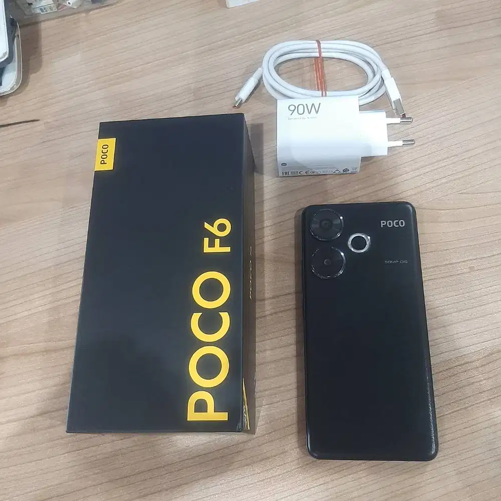 poco f6 12/512 hitam
