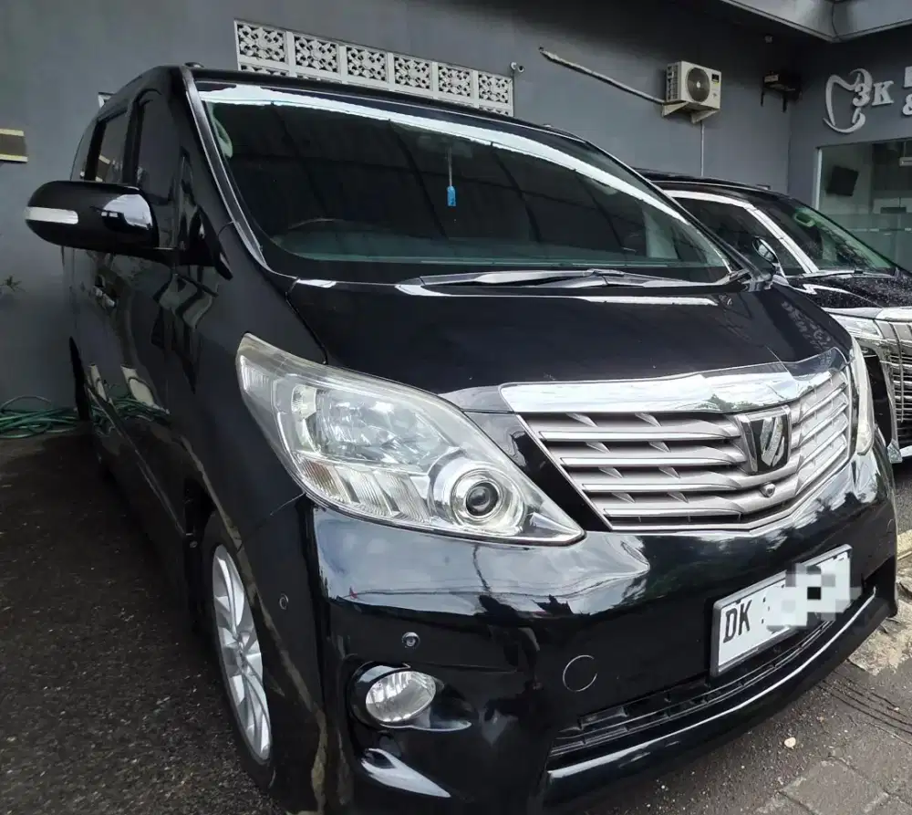 Toyota alphard 2.4 premium sound 2009 hitam DK