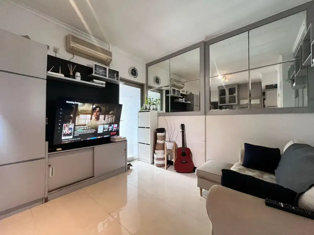 Disewakan Apartement Mediterania Garden Residence 1 Renoved Bagus Siap Huni di Tanjung Duren Jakarta Barat