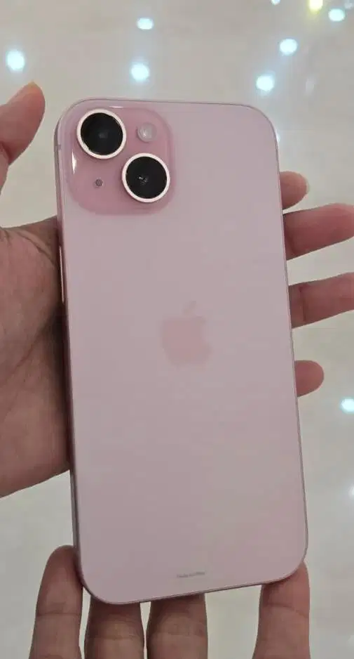 Iphone 15 warna pink 256GB