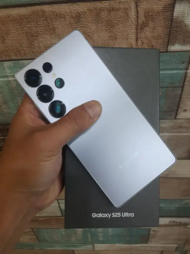 Samsung S25 ultra 12/512 lengkap gransi ada mulus