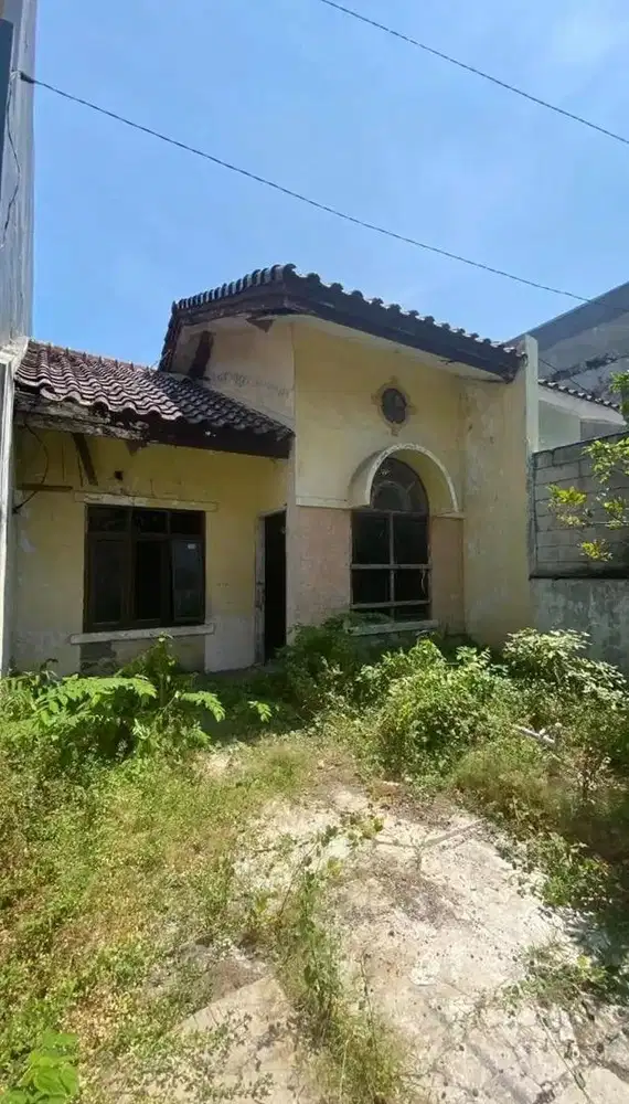 Dijual Rumah Hitung Tanah di Purimas Rungkut Wonorejo