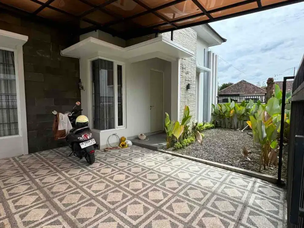 Rumah Bagus Barat Pasar Cebongan Sleman