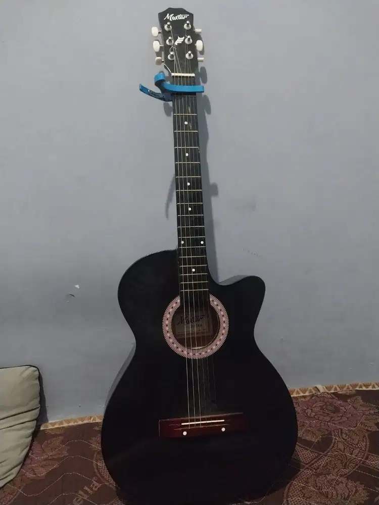 Gitar akustik second, kondisi masih sangat bagus