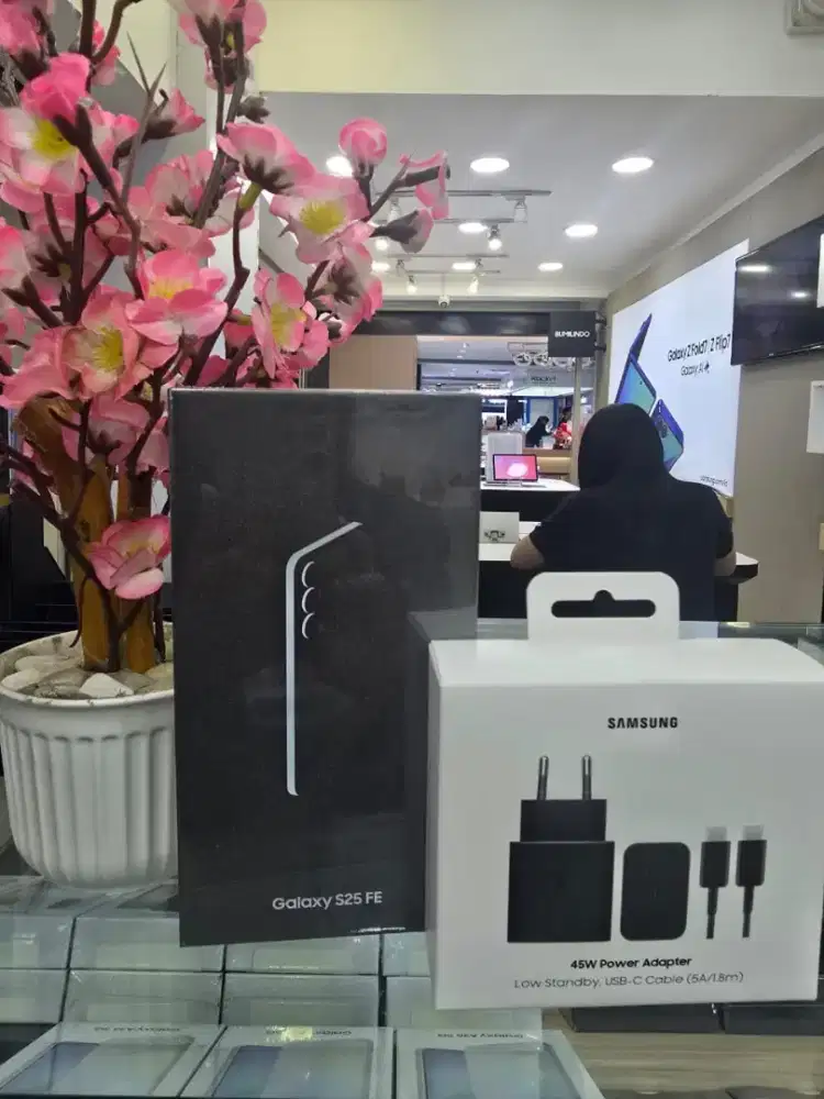 SAMSUNG S25 FE 256GB KREDIT BUNGA 0%