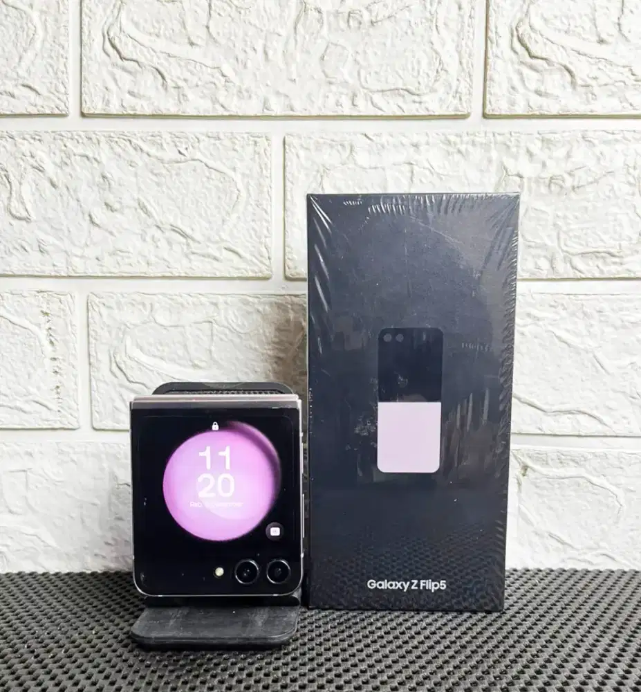Samsung Z Flip 5 5G 8/256 Mulus Fullset