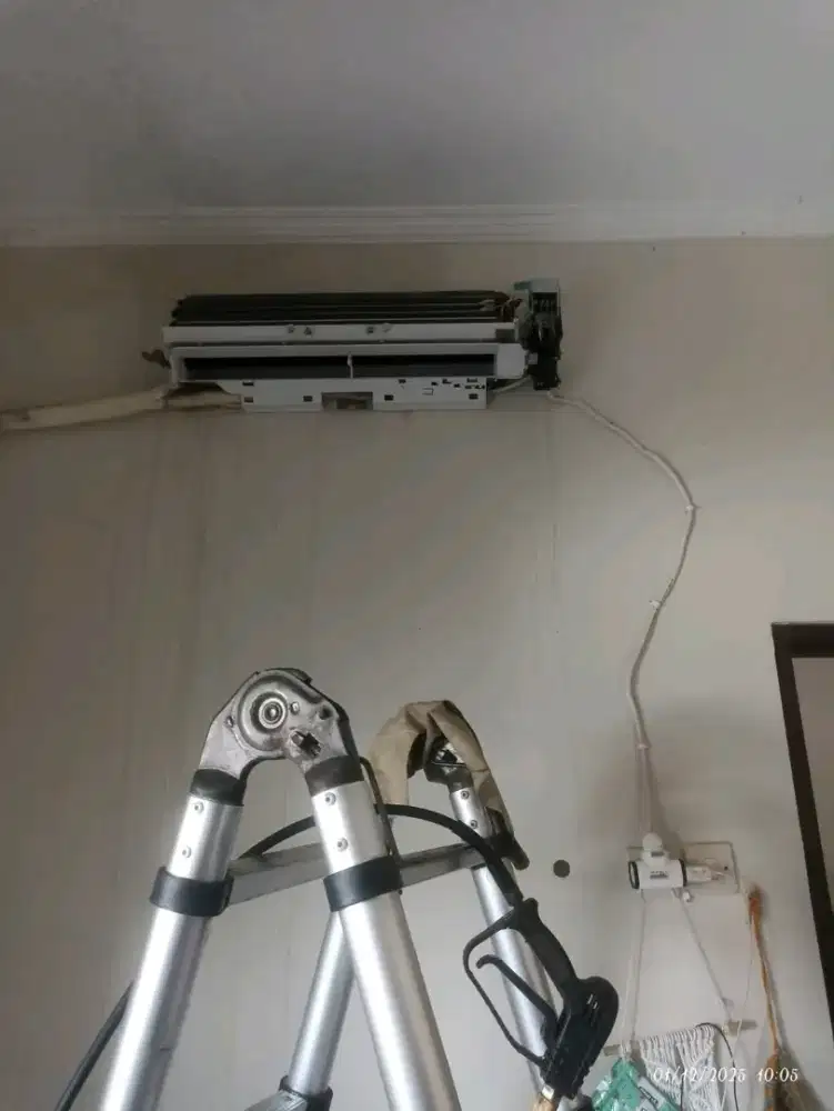 SERVIS AC MESIN CUCI KULKAS DLL