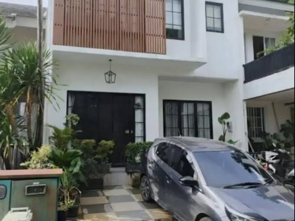 RUMAH 3 LANTAI FULL FURNISHED TINGGAL BAWA KOPER!! JALAN KULDESAK AMAN DAN NYAMAN