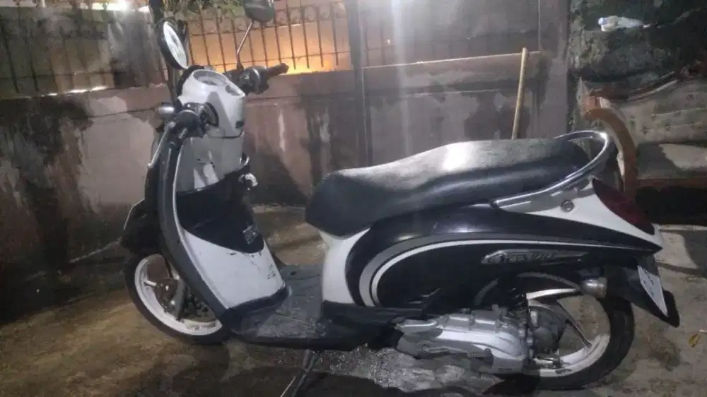 honda scopy tahun 2011