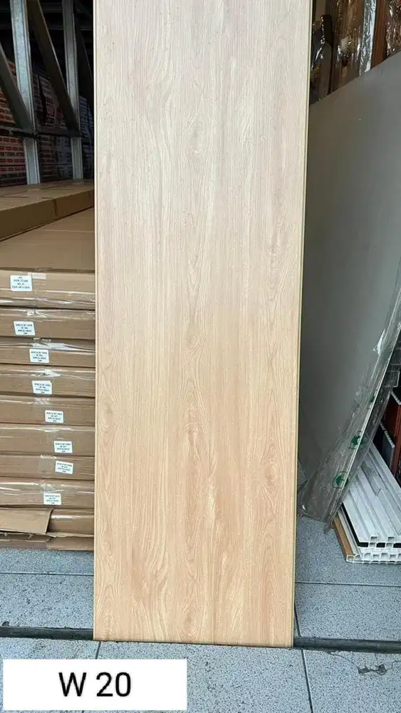 Distributor wallboard