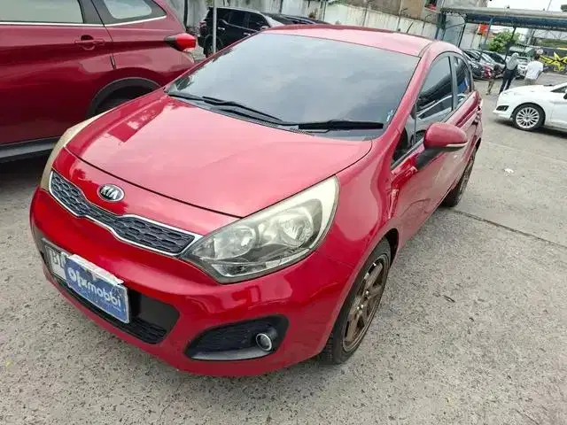 Pajak Panjang - Kia Rio 1.4 Bensin-MT 2014