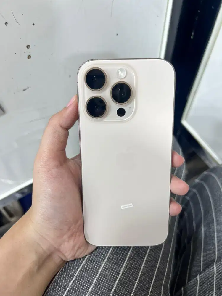 Iphone 16 pro 128 ibox