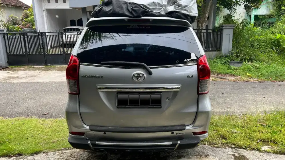 Jual avanza tahun 2012 pemakaian 2013