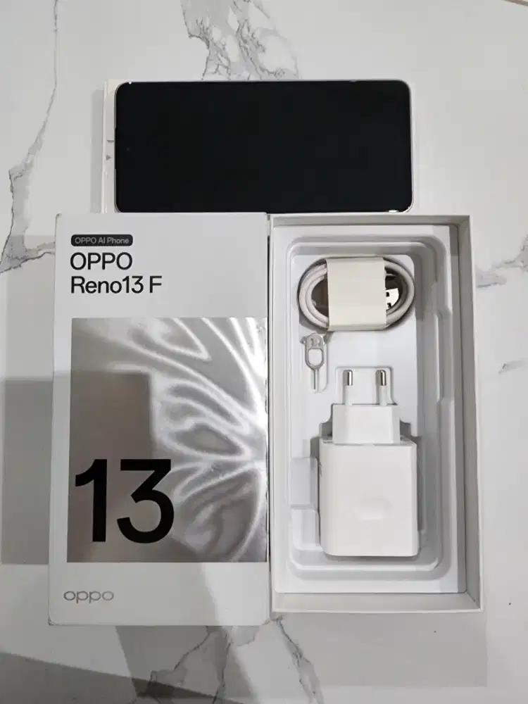 OPPO RENO 13F UNGU 8 / 256 GB