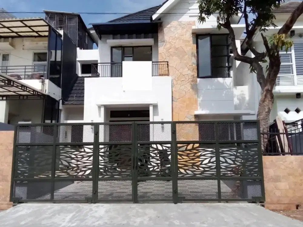 Dijual Rumah 2 Lantai Siap Huni di Serpong Park Tangerang