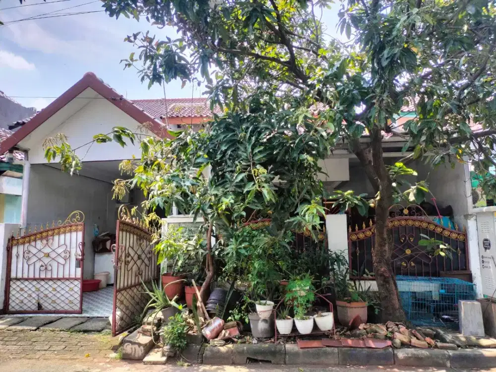 Dijual rumah murah 2lantai di Metland Menteng Jakarta Timur siaphuni