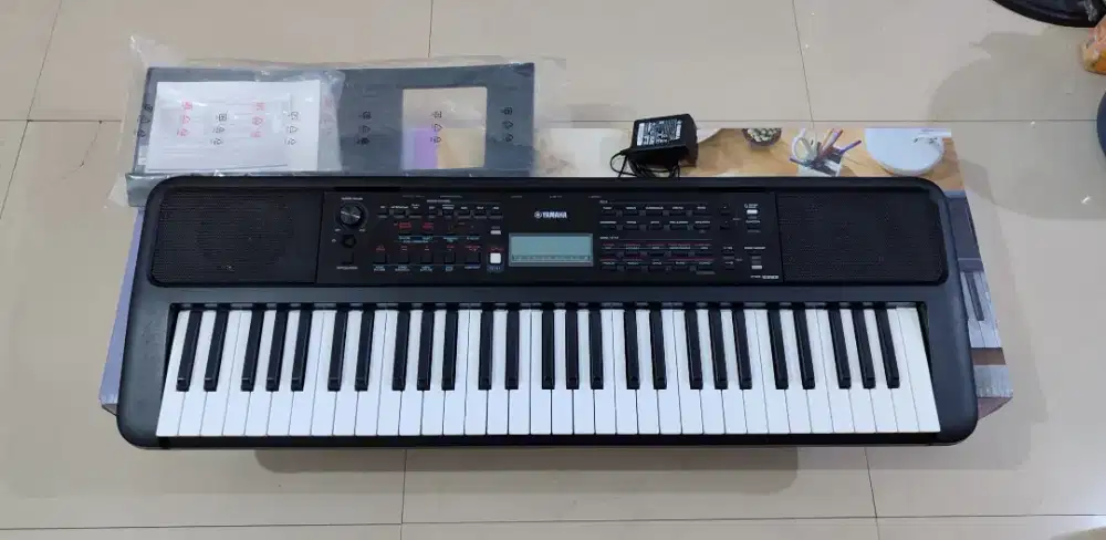 Yamaha PSR E383 lengkap mulus