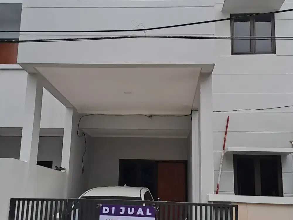 Dijual Rumah 2 Lantai Kondisi Baru di Bulevard Hijau Bekasi