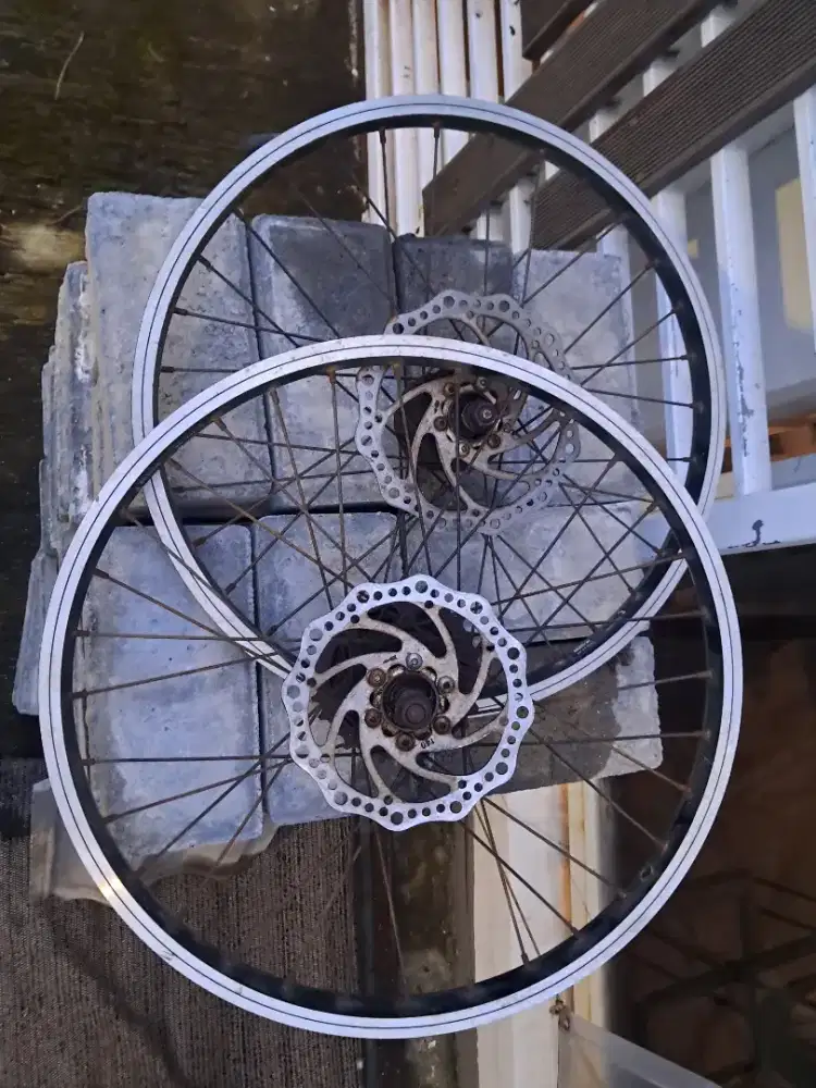 Wheelset uk20 untuk sepeda lipat