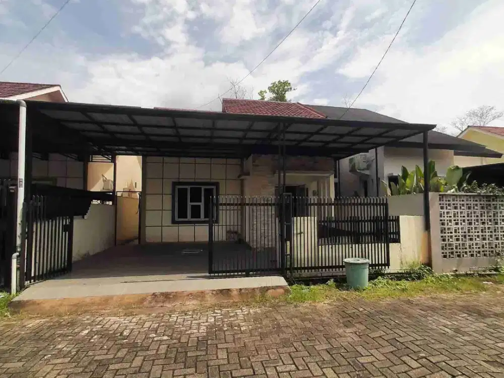 Dijual rumah tinggal 1lt - di Paris 2, komp. Mitra Paris