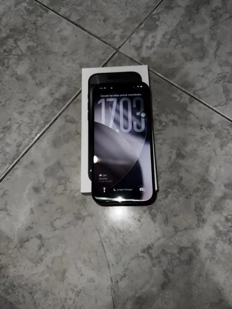 Iphone 16 pro 512 gb, masih garansi