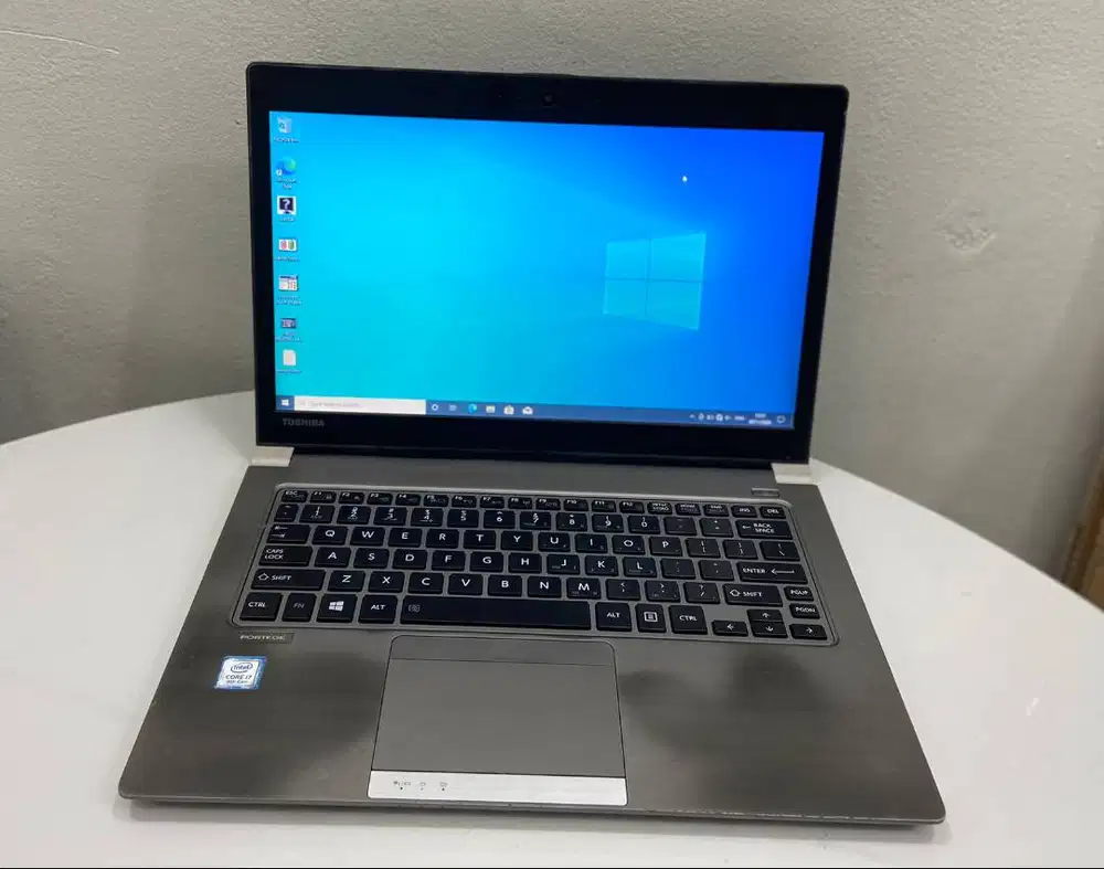 Laptop Toshiba PORTEGE Z30E Core i7 - 8550U Ram 8GB DDR4 13,3inch N-EC