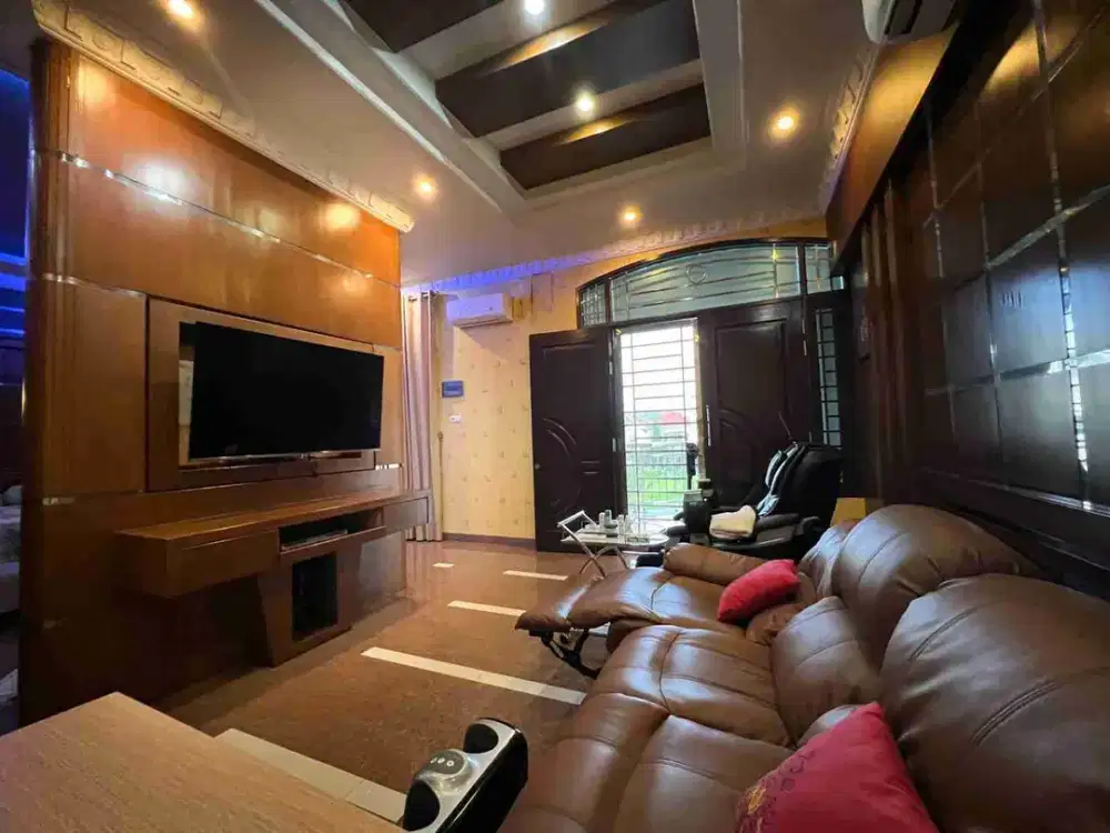 Villa Komplek Cemara Asri Full Furnished Jl. Kasuari