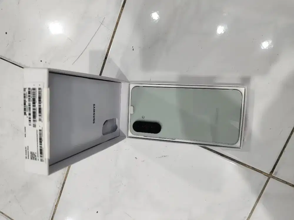 Samsung a56 like new ram 8/256