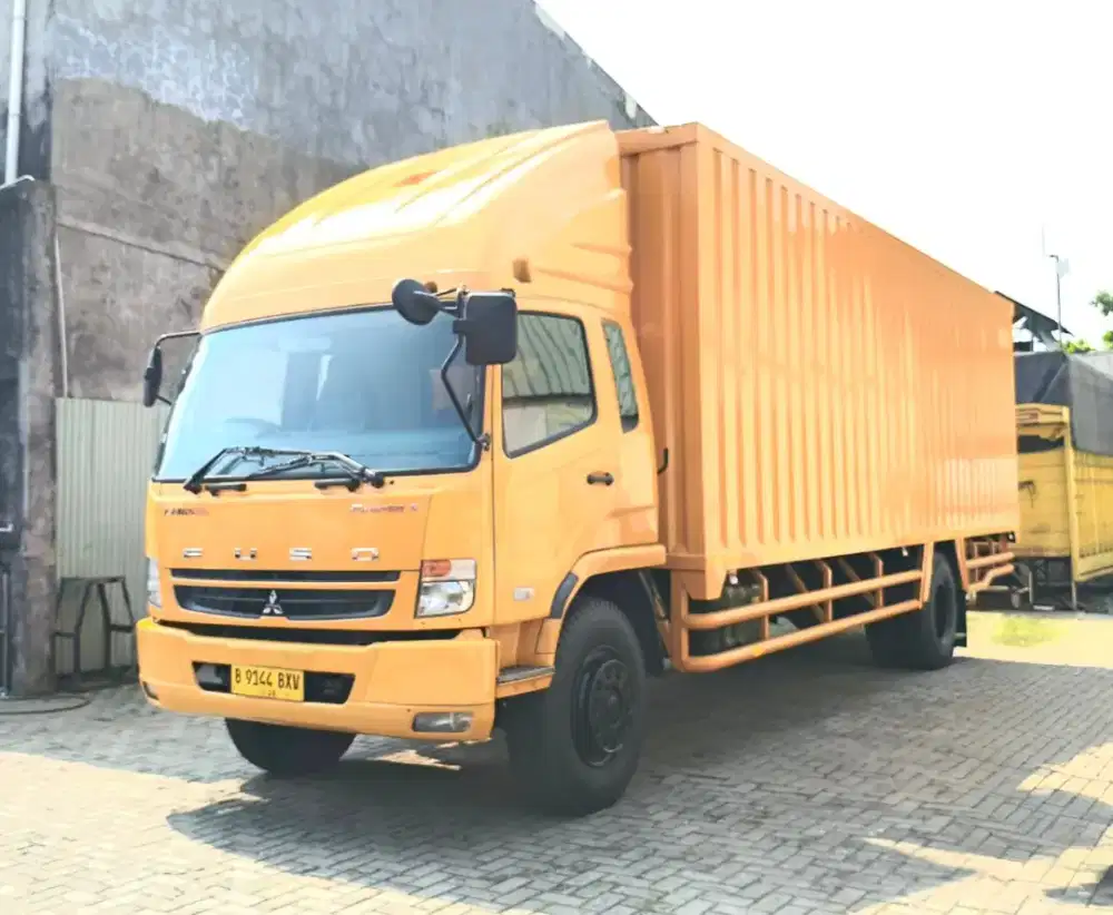MURAH Mitsubishi fuso engkel super long FM65SL box besi 2023 bok