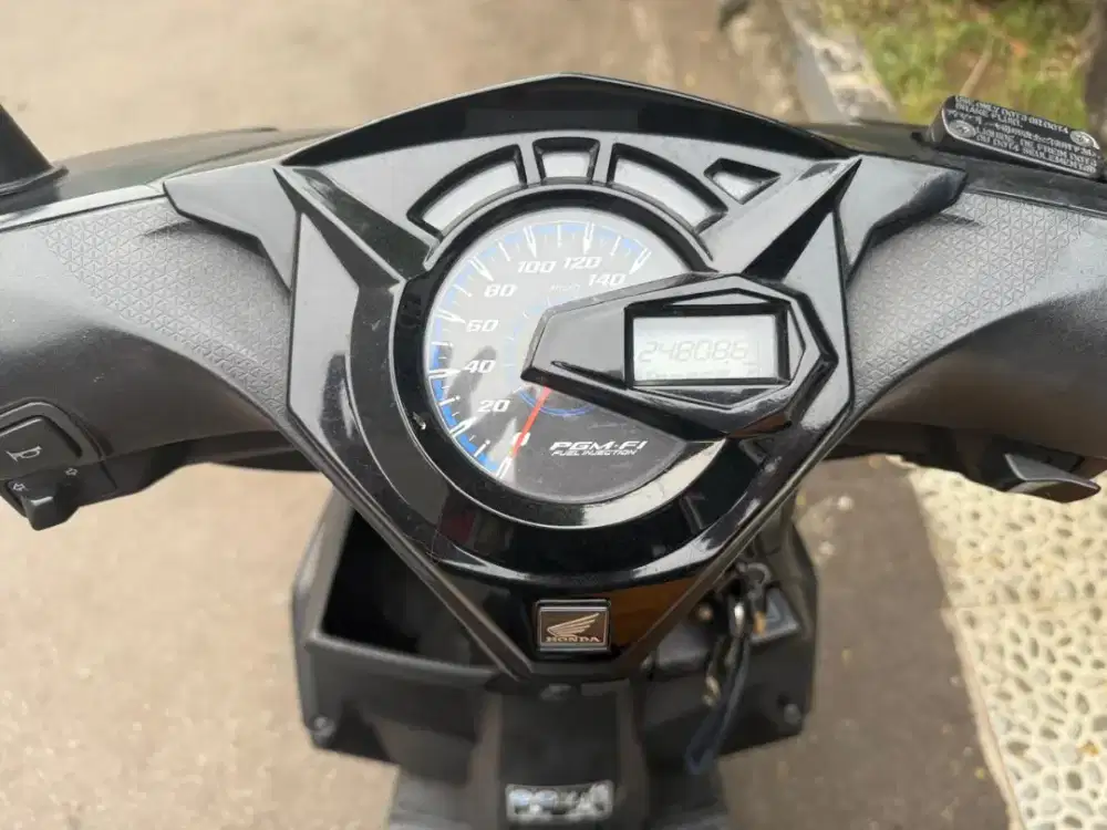Jual Honda beat deluxe tangan pertama B.U