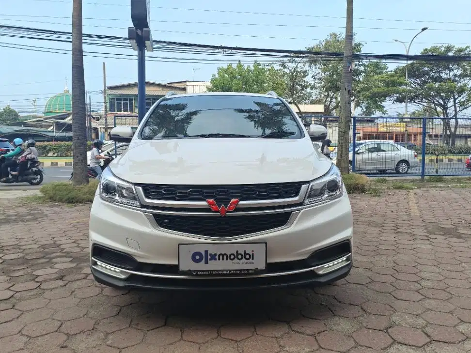 LOW DP Wuling Cortez 1.5S T Lux+ Bensin-AT 2022 RKG