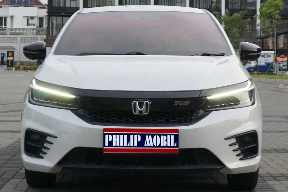 Honda City Hatchback RS 2022 A/T Putih – Full Record, Pajak Panjang